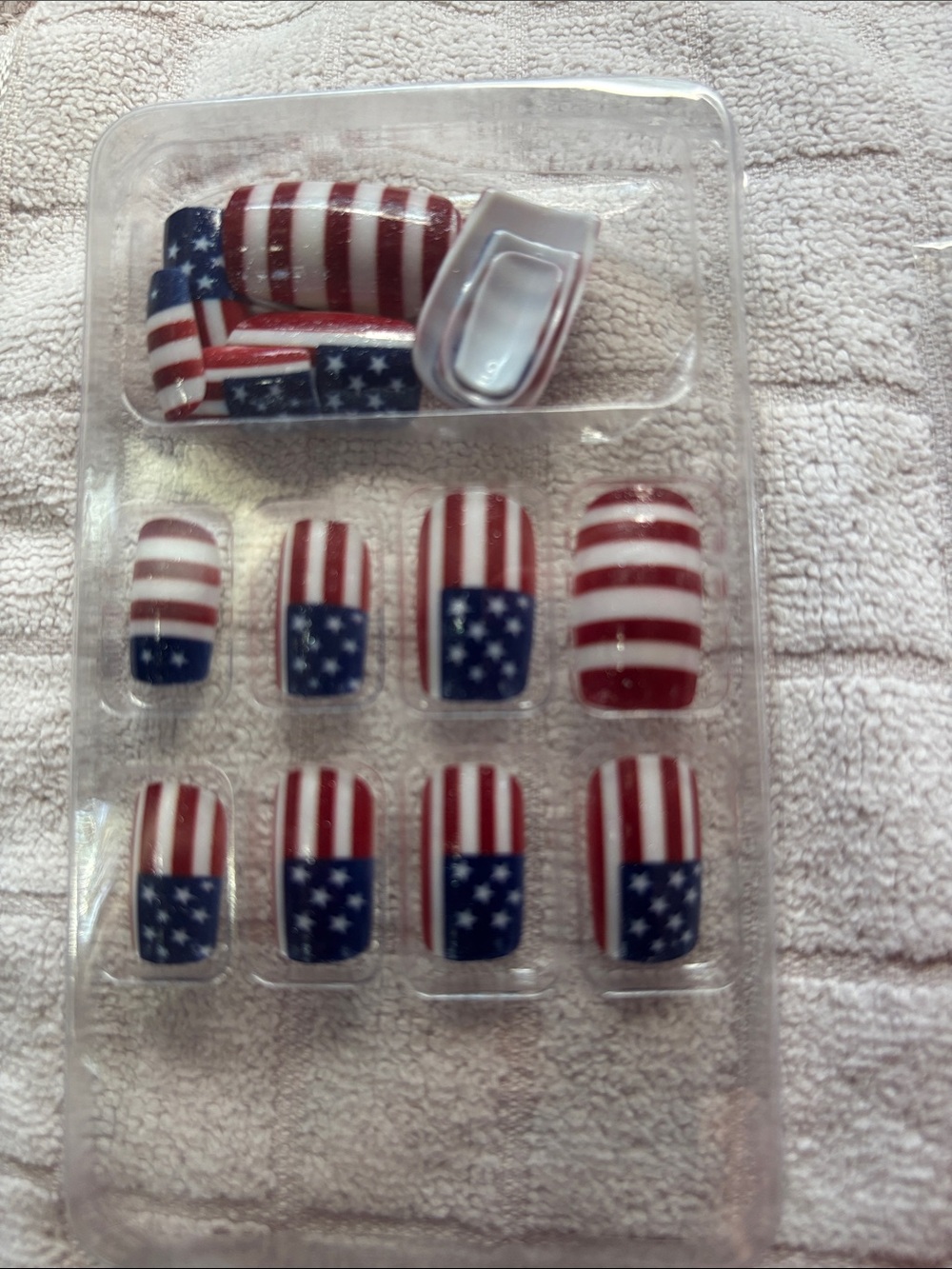 American Flag Red, White & Blue Decorative Press-On Nails new
